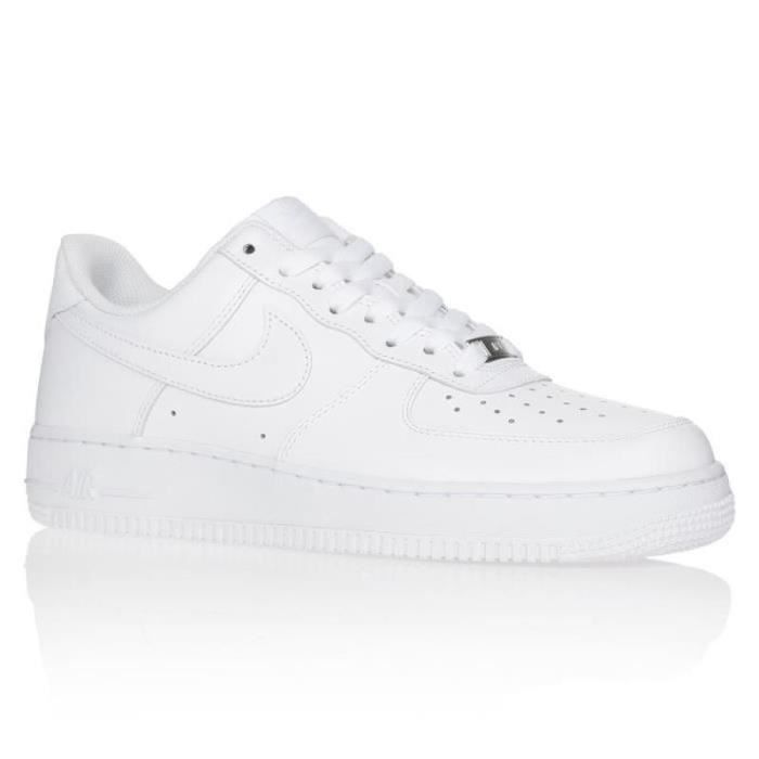 basquette nike blanche
