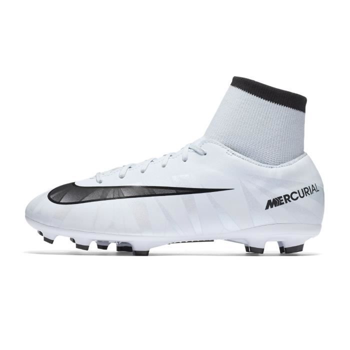 chaussure de foot nike pas cher