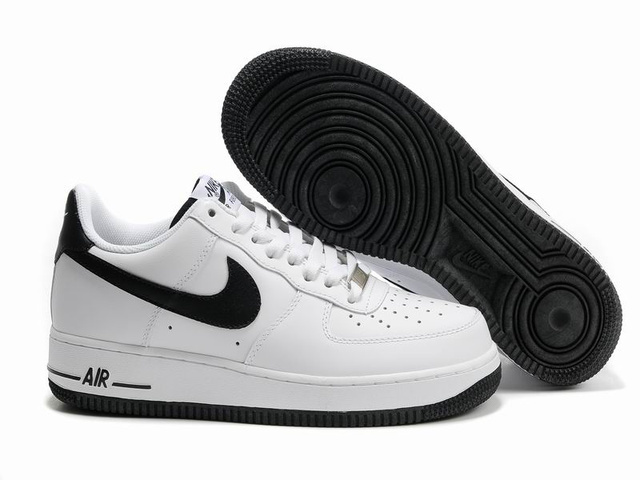 air force 1 noir et blanche
